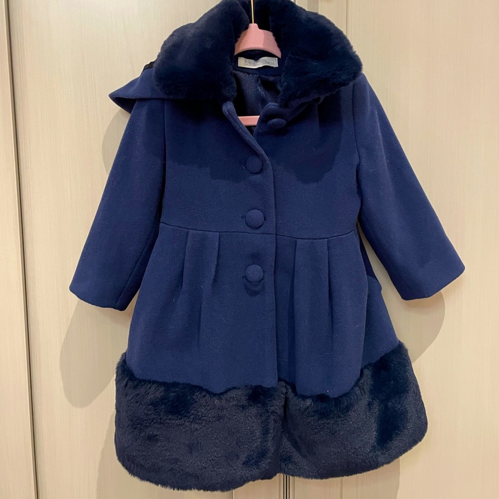 Beautiful wool coat 💙